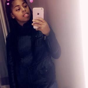 Meet your Posher, Hailey